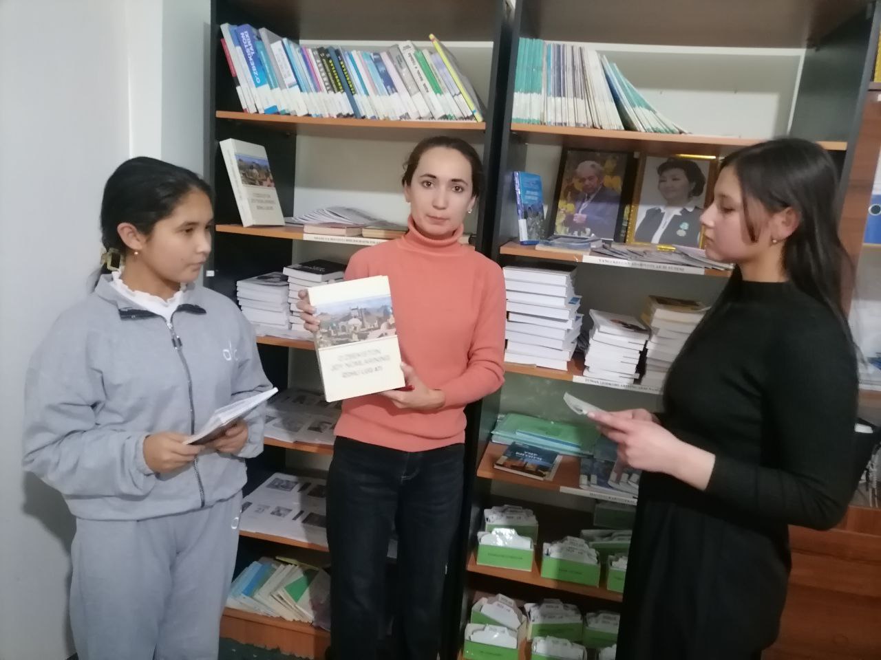 "Kutubxona - nurxona" nomli ekskursiya